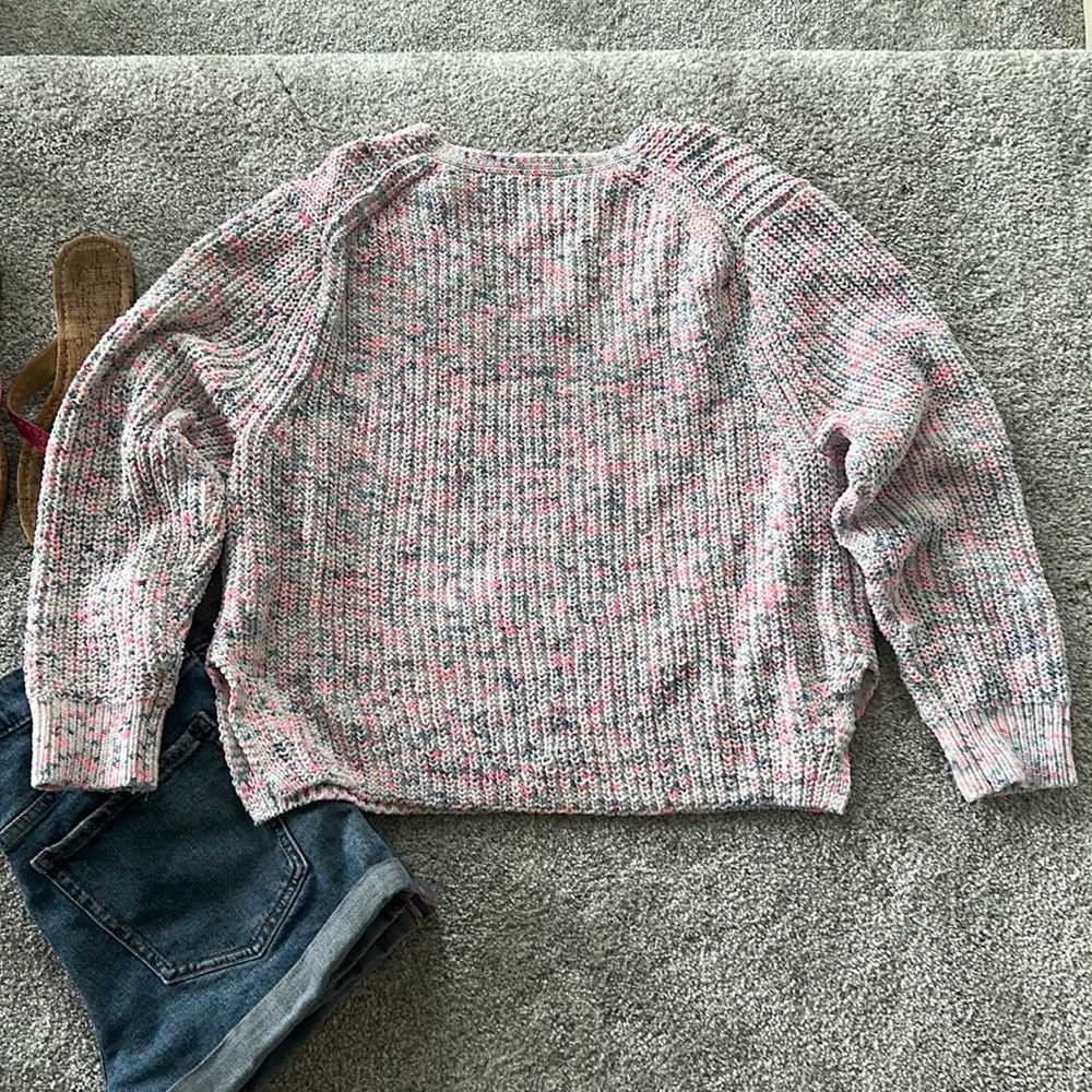 **SOLD** Express V Neck Sweater - Picture 5 of 5